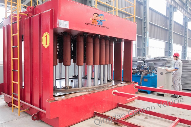 Tri Axles Aluminium Crude Oil 35CBM 35000L Semi Tanker Trailer 7