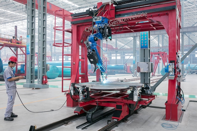 Tri Axles Aluminium Crude Oil 35CBM 35000L Semi Tanker Trailer 5