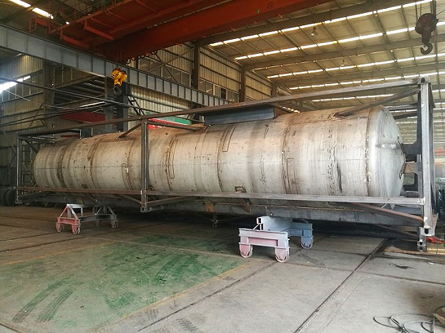 Three Axles Lpg Q345R ASME 40ton 40000L Semi Tanker Trailer 4